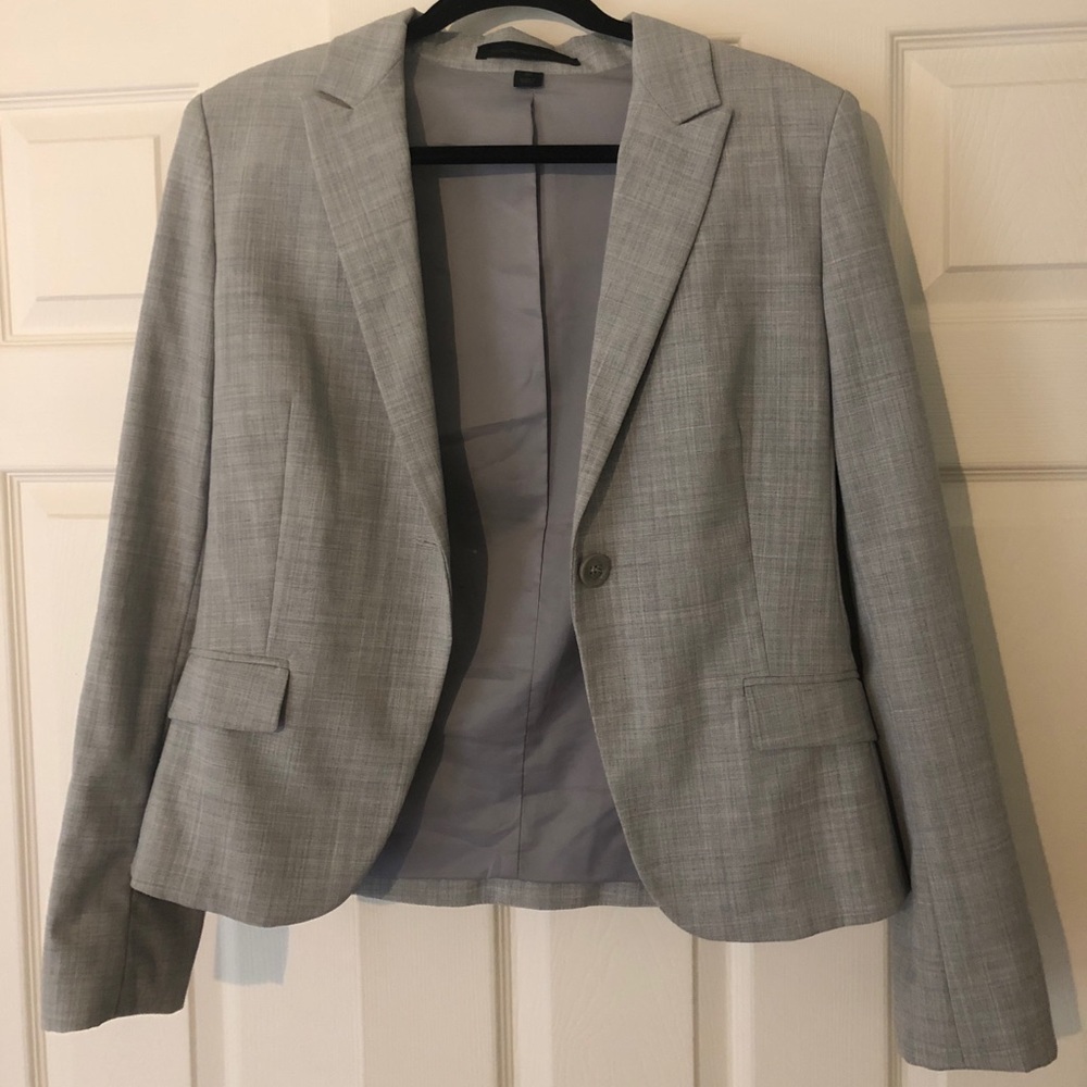 Express Designer Women’s Pant Suit-Blazer & Pants